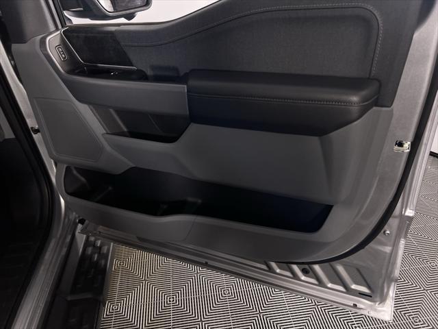 Photo of 2023 Iconic Silver Metallic Ford F-150 Lightning