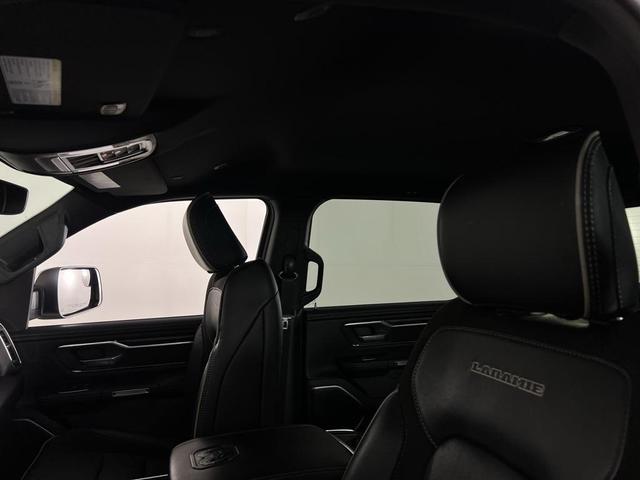 Photo of 2024 Ivory White Tri-Coat Pearlcoat RAM 1500