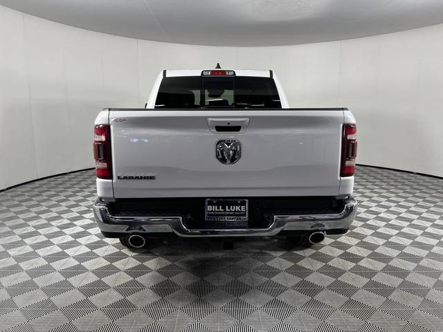 Photo of 2024 Ivory White Tri-Coat Pearlcoat RAM 1500