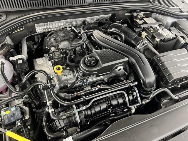 Photo of 2025 Pyrite Silver Metallic Volkswagen Jetta