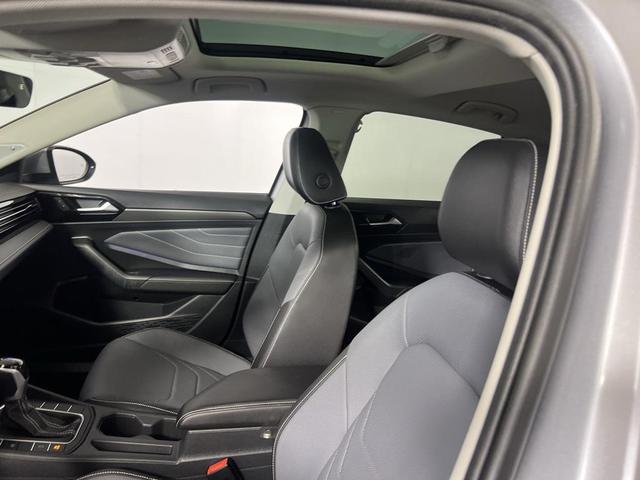 Photo of 2025 Pyrite Silver Metallic Volkswagen Jetta