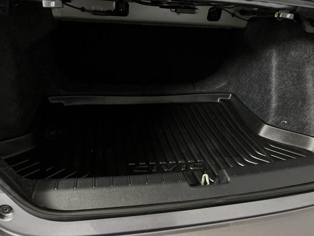 Photo of 2020 Crystal Black Pearl Honda Civic
