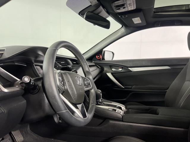 Photo of 2020 Crystal Black Pearl Honda Civic