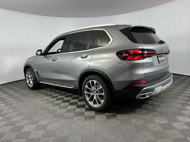 Photo of 2024 Gray BMW X5