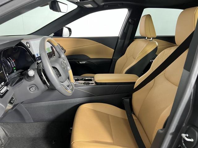 Photo of 2024 Cloudburst Gray Lexus RX 350