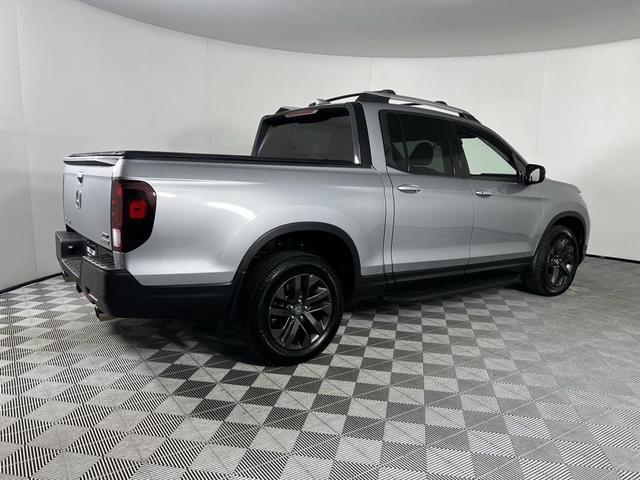 Photo of 2022 Lunar Silver Metallic Honda Ridgeline