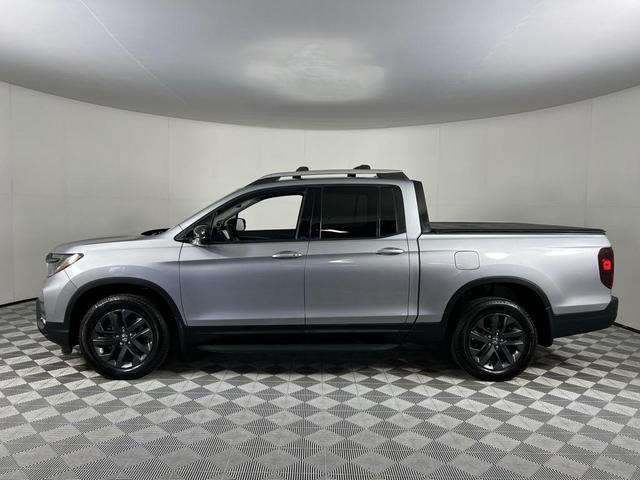 Photo of 2022 Lunar Silver Metallic Honda Ridgeline