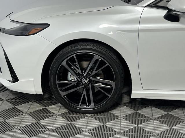 Photo of 2025 White Toyota Camry