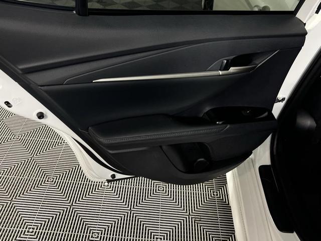 Photo of 2025 White Toyota Camry