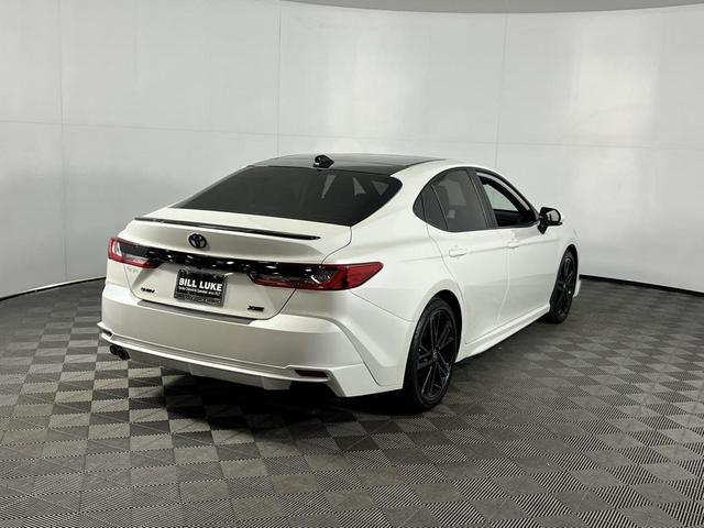 Photo of 2025 White Toyota Camry