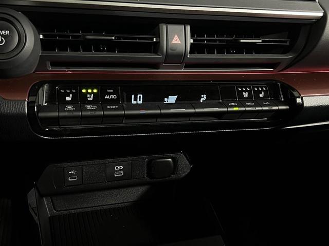 Photo of 2024 Supersonic Red Toyota Prius Prime