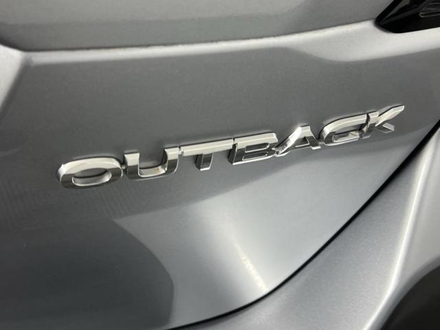 Photo of 2021 Ice Silver Metallic Subaru Outback