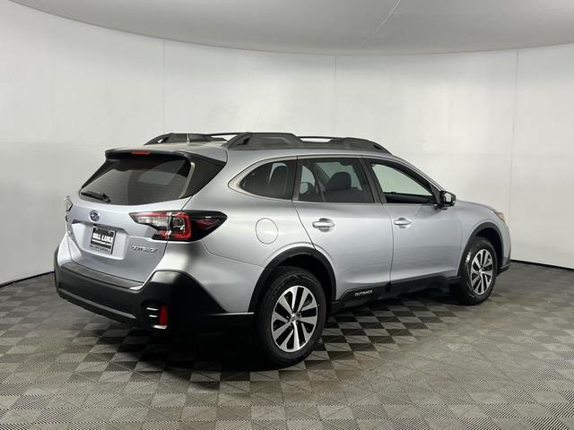 Photo of 2021 Ice Silver Metallic Subaru Outback