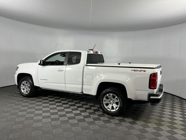Photo of 2022 Summit White Chevrolet Colorado