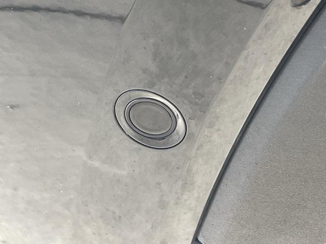 Photo of 2025 Onyx Black Metallic Volvo XC40