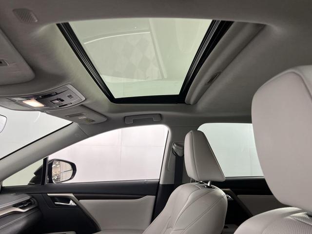 Photo of 2021 Nightfall Mica Lexus RX 450h