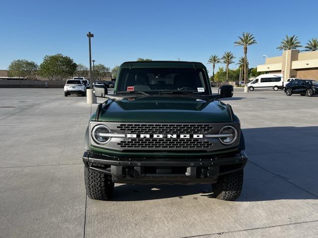 Photo of 2022 Green Metallic Ford Bronco