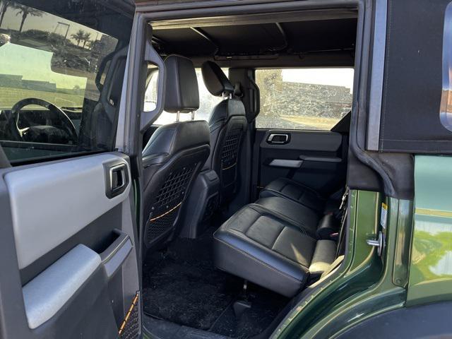 Photo of 2022 Green Metallic Ford Bronco
