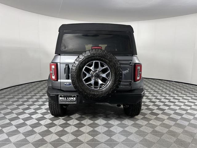 Photo of 2023 Carbonized Gray Metallic Ford Bronco