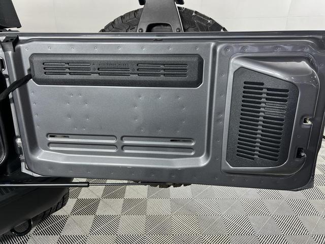 Photo of 2023 Carbonized Gray Metallic Ford Bronco