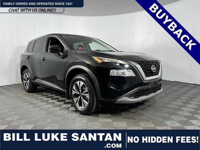 Photo of 2022 Super Black Nissan Rogue