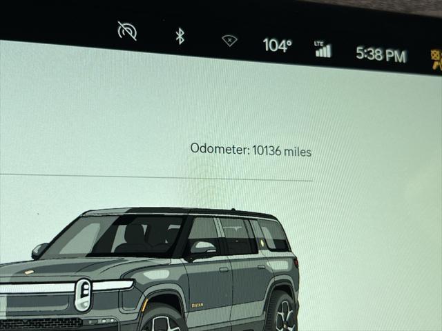 Photo of 2024 Red Canyon Rivian R1S