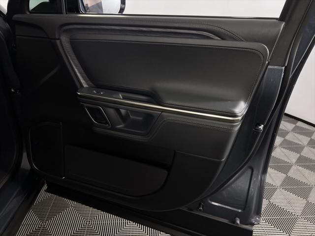 Photo of 2024 Red Canyon Rivian R1S