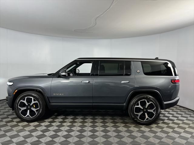 Photo of 2024 Red Canyon Rivian R1S