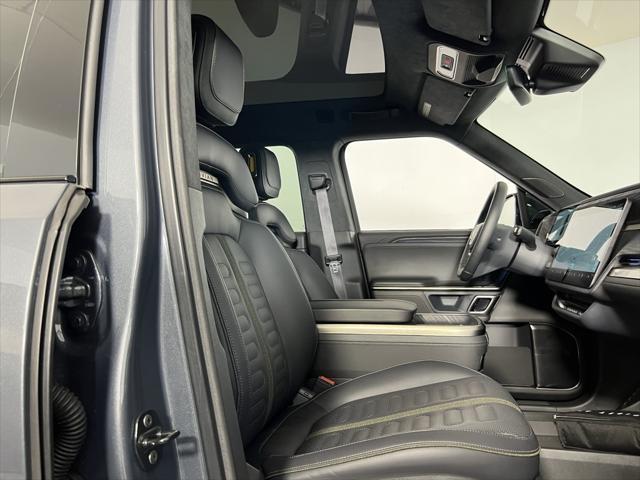 Photo of 2024 Red Canyon Rivian R1S
