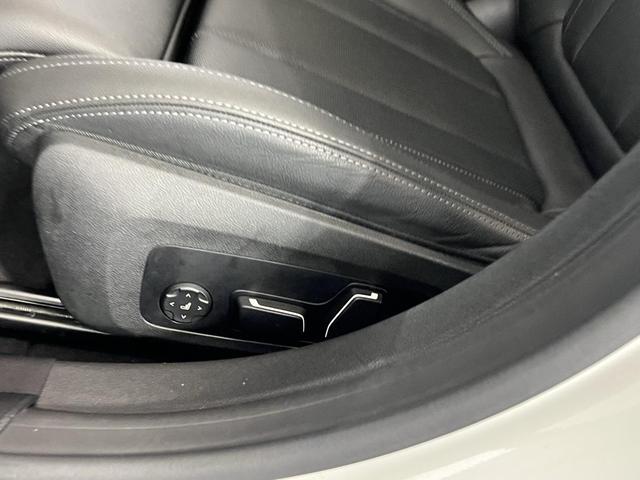 Photo of 2024 White BMW i4 Gran Coupe