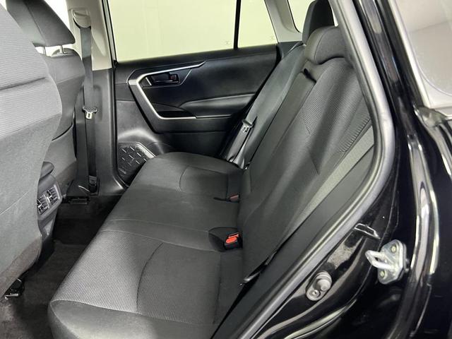 Photo of 2024 Midnight Black Metallic Toyota RAV4