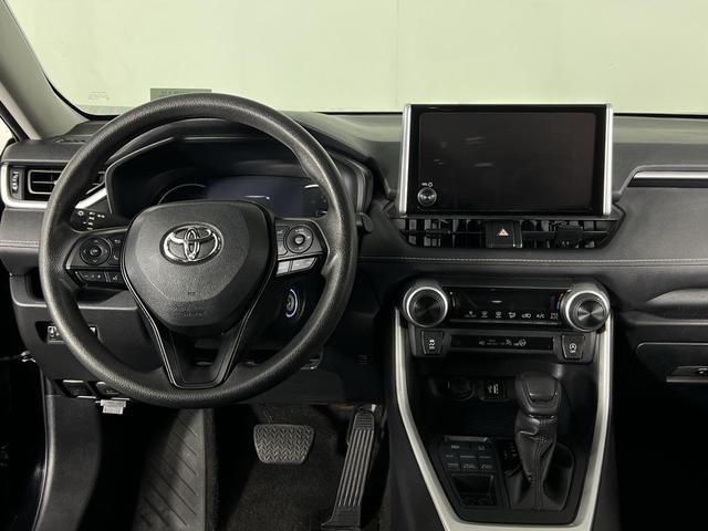 Photo of 2024 Midnight Black Metallic Toyota RAV4