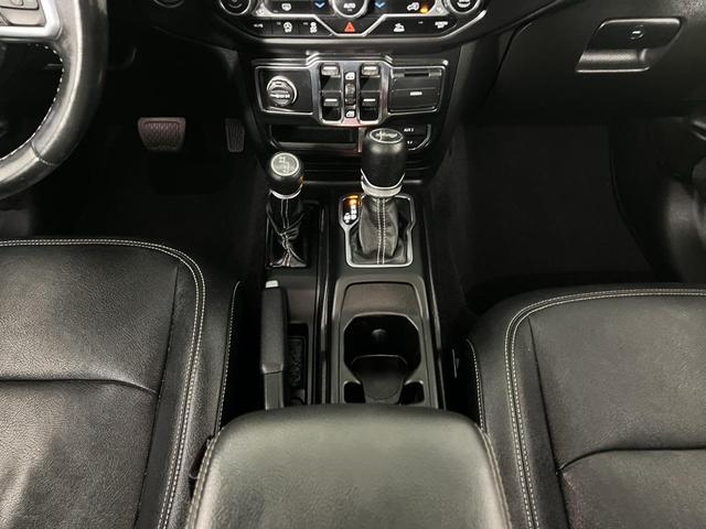 Photo of 2022 Silver Zynith Clearcoat Jeep Wrangler Unlimited