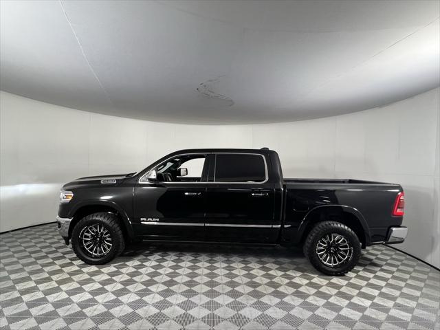 Photo of 2021 Diamond Black Crystal Pearlcoat RAM 1500