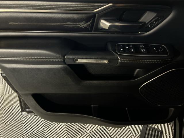 Photo of 2021 Diamond Black Crystal Pearlcoat RAM 1500