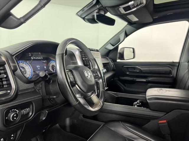 Photo of 2021 Diamond Black Crystal Pearlcoat RAM 1500