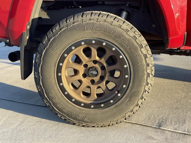 Photo of 2019 Barcelona Red Metallic Toyota Tacoma
