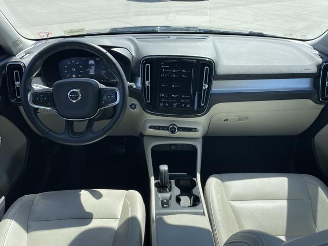 Photo of 2021 Denim Blue Metallic Volvo XC40