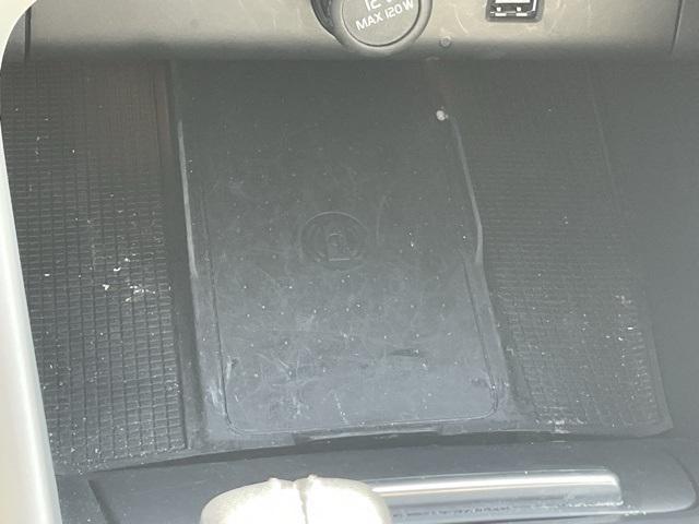 Photo of 2021 Denim Blue Metallic Volvo XC40