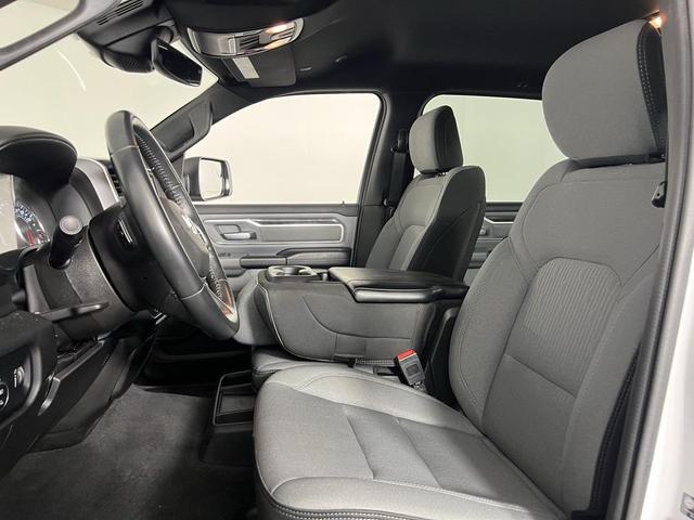 Photo of 2022 Bright White Clearcoat RAM 1500