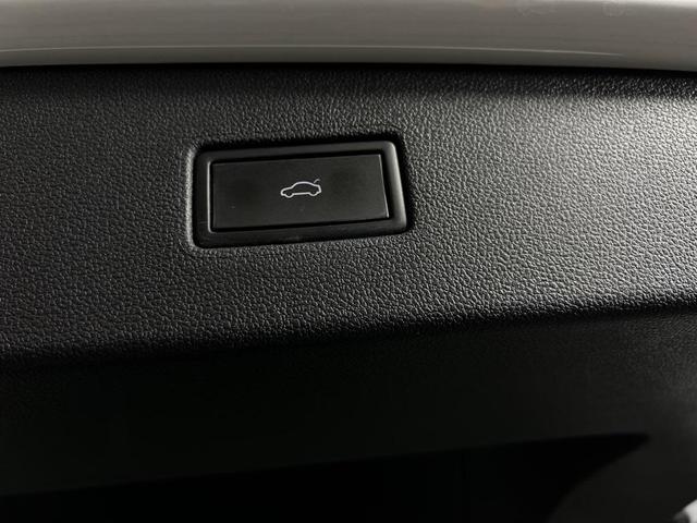 Photo of 2024 Pure White Volkswagen Tiguan