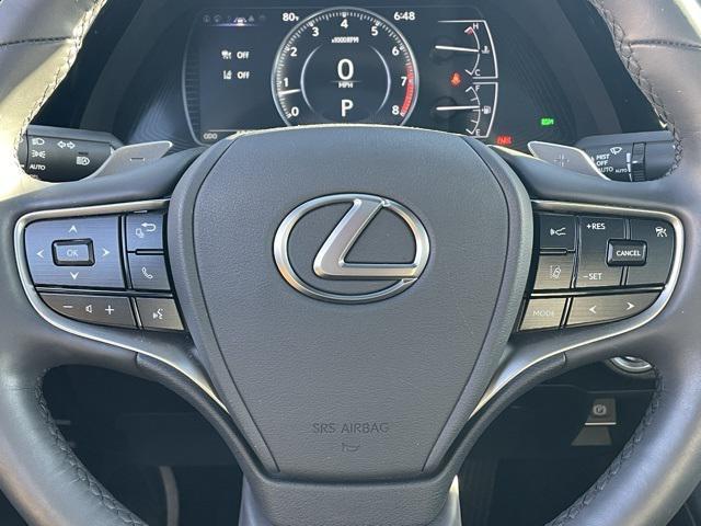 Photo of 2024 Iridium Lexus ES 350