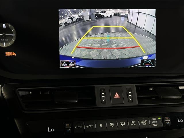 Photo of 2022 Nightfall Mica Lexus ES 300h