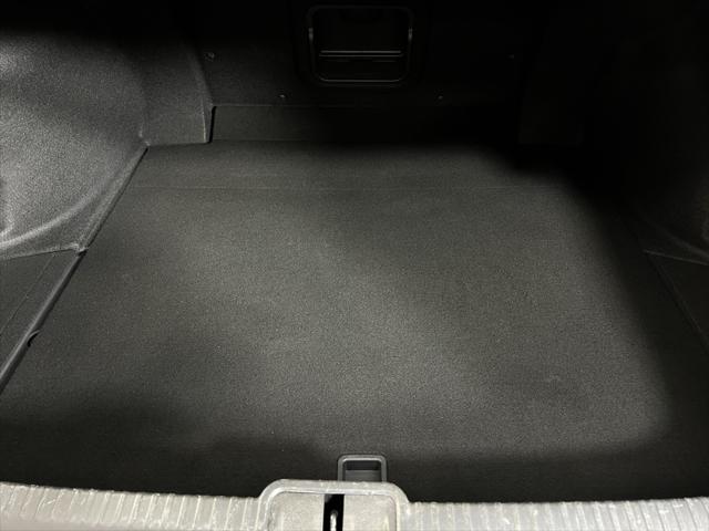 Photo of 2022 Nightfall Mica Lexus ES 300h