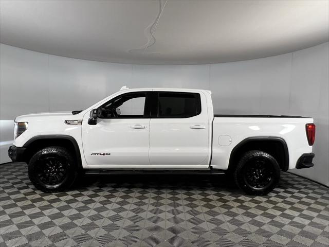 Photo of 2023 Summit White GMC Sierra 1500