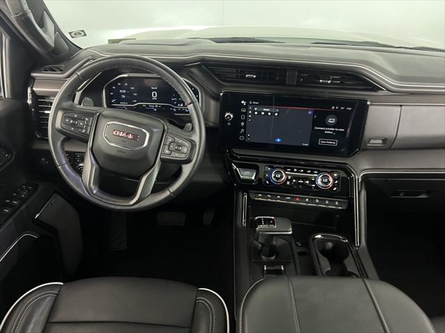 Photo of 2023 Summit White GMC Sierra 1500