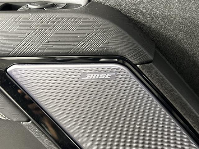Photo of 2023 Summit White GMC Sierra 1500