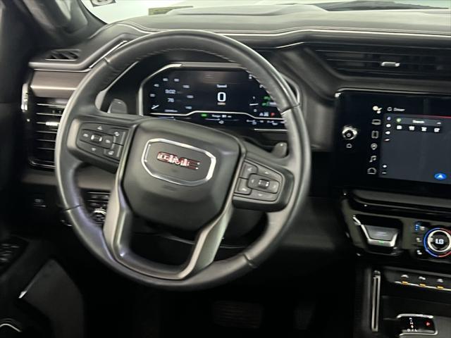 Photo of 2023 Summit White GMC Sierra 1500
