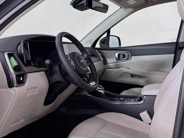 Photo of 2023 Aruba Green Kia Sorento