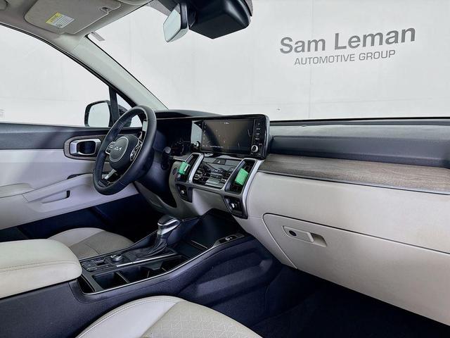 Photo of 2023 Aruba Green Kia Sorento